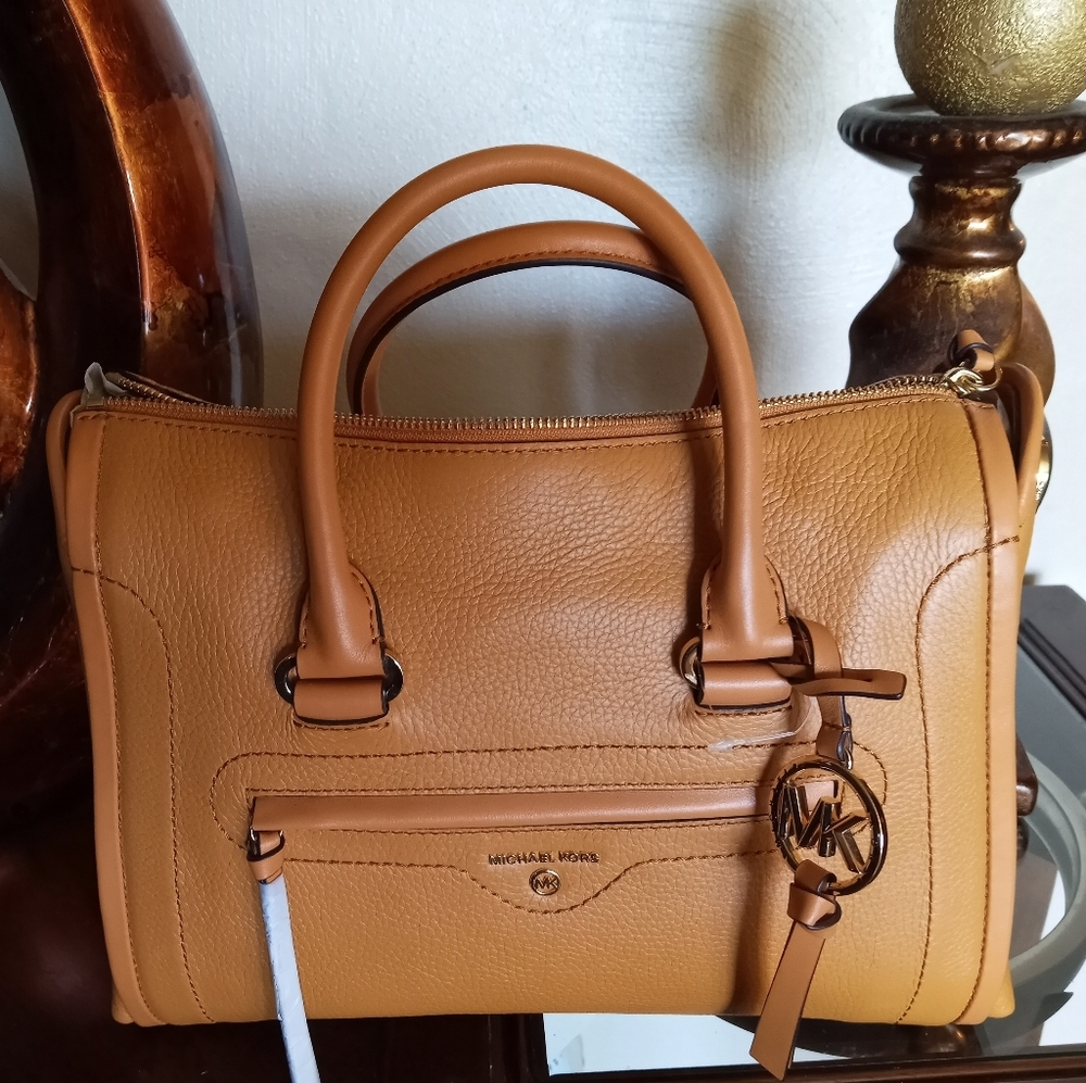 Michael Kors /  SOLD